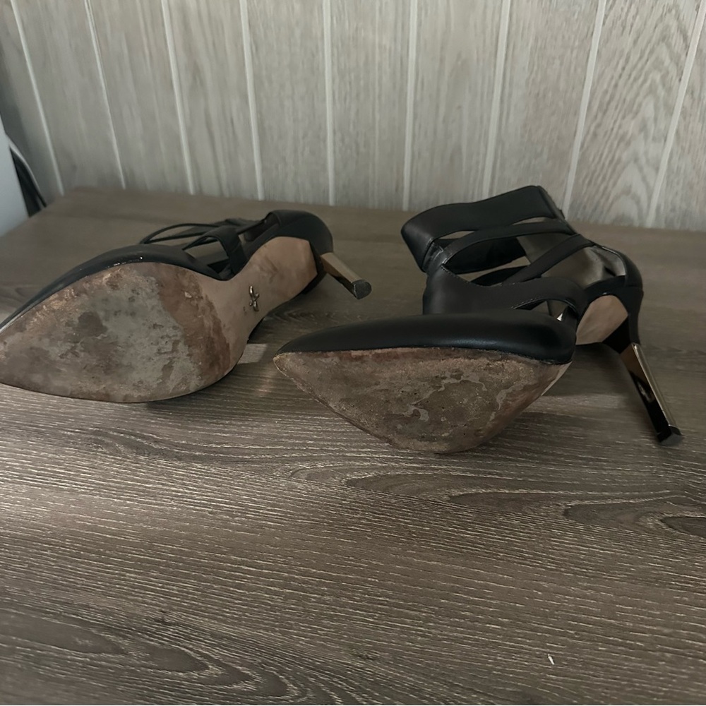 Pour la Victoria Zanie Heel Heeled Sandal 9.5 Black Cage Gold Leather Revolve - Picture 7 of 9